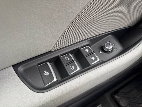 Used 2018 Audi A3 2.0T Premium w/ Convenience Package image 5