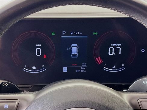 Certified 2024 Hyundai Kona SEL FWD image 13
