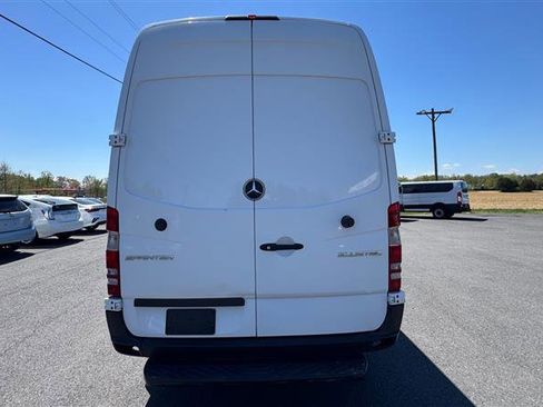 Used 2016 Mercedes-Benz Sprinter 2500 w/ Driver Comfort Package image 16