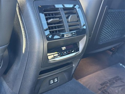 Used 2023 BMW X3 xDrive30i w/ Premium Package image 12