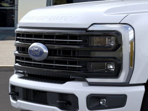 New 2025 Ford F250 Platinum image 17