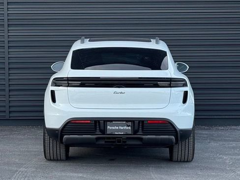 New 2025 Porsche Macan Turbo Electric image 6