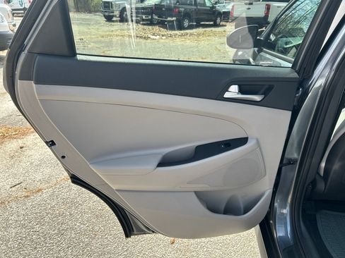 Used 2019 Hyundai Tucson Value image 24