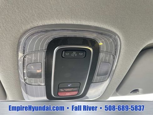 Used 2024 Hyundai Kona SEL AWD/4WD image 25