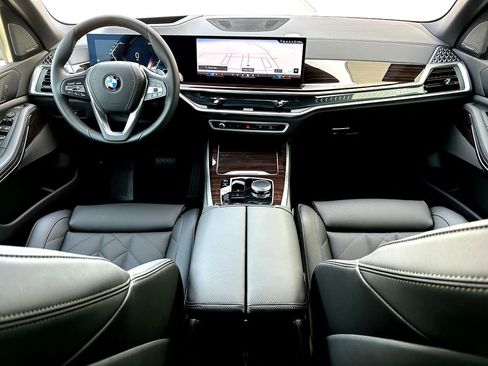 New 2026 BMW X5 sDrive40i w/ Premium Package image 19