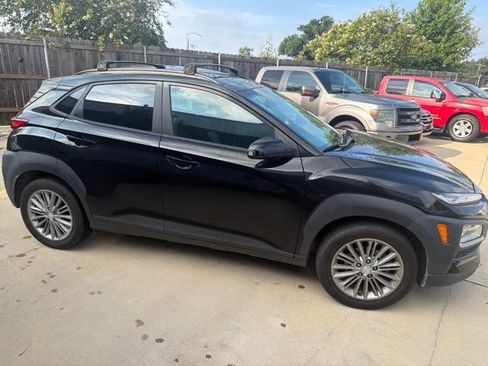 Used 2020 Hyundai Kona SEL FWD image 4