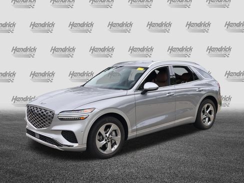Used 2026 Genesis GV70 2.5T Advanced w/ G1 Accessory Package AWD/4WD image 5