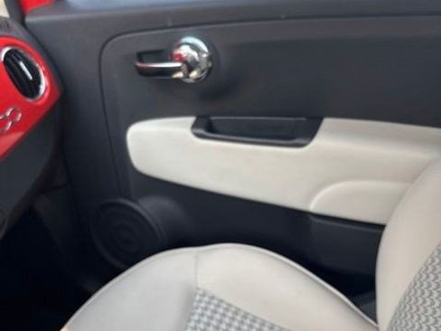 Used 2017 FIAT 500 Pop FWD image 6