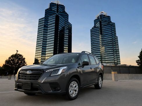Used 2023 Subaru Forester AWD/4WD image 1