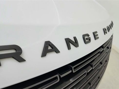 Used 2023 Land Rover Range Rover Long Wheelbase Autobiography image 16