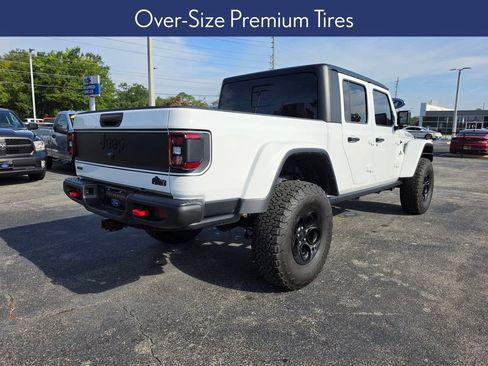 Used 2023 Jeep Gladiator Rubicon w/ LED Lighting Group AWD/4WD image 3