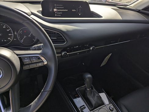 Certified 2025 MAZDA CX-30 AWD 2.5 S w/ Preferred Package image 10