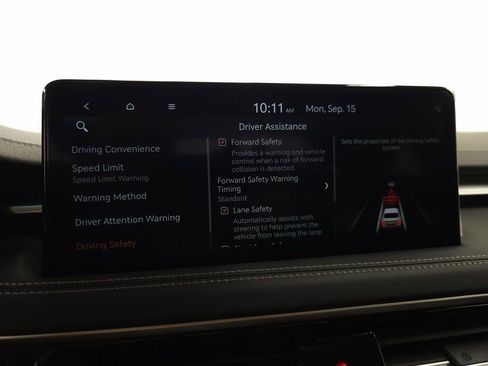 Used 2026 Genesis G70 2.5T image 18