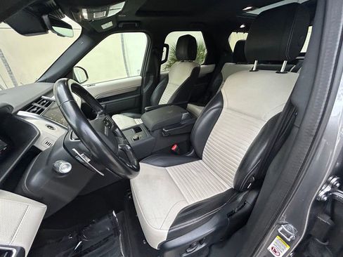 Used 2021 Land Rover Discovery S R-Dynamic AWD/4WD image 32