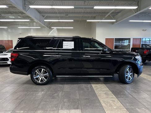 Certified 2022 Ford Expedition Max Limited image 14