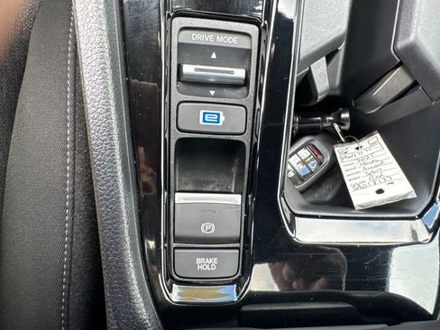 Used 2025 Honda Accord Sport image 17