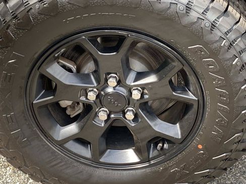 Certified 2022 Jeep Wrangler Unlimited Sport AWD/4WD image 25