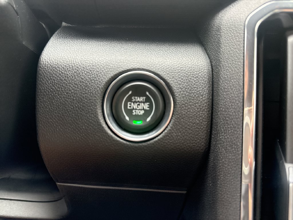 New 2027 GMC Acadia Elevation AWD/4WD image 17