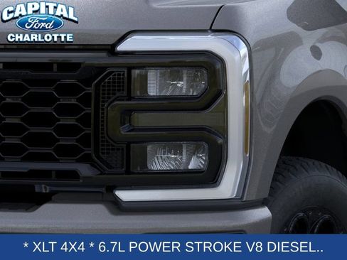 New 2026 Ford F250 XLT w/ XLT Premium Package AWD/4WD image 18