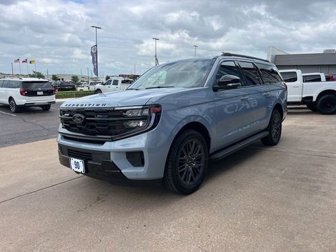 New 2026 Ford Expedition Max Platinum AWD/4WD image 4