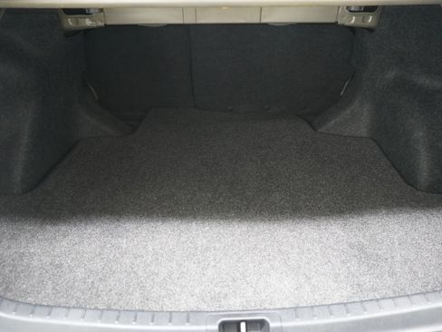 Used 2015 Toyota Corolla LE FWD image 22