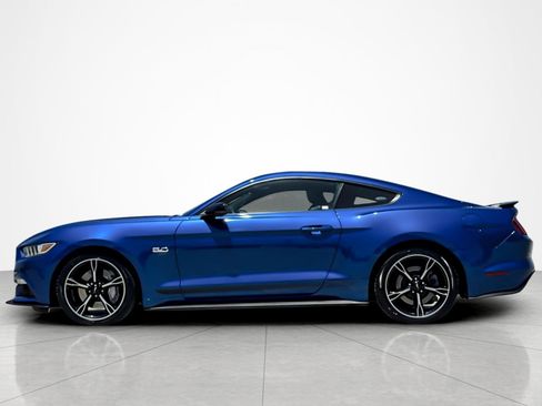 Used 2017 Ford Mustang GT Premium w/ Equipment Group 401A RWD image 2