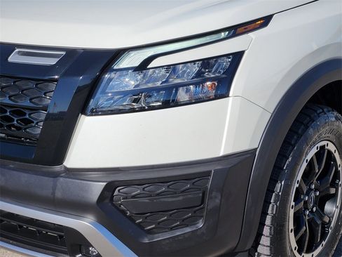 Used 2023 Nissan Pathfinder Rock Creek image 9