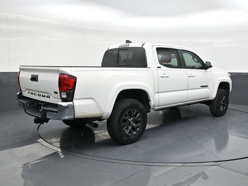 Used 2021 Toyota Tacoma SR5 image 5
