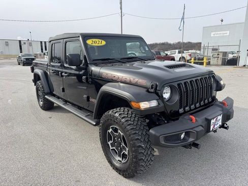 Used 2021 Jeep Gladiator Mojave w/ Trailer Tow Package image 7