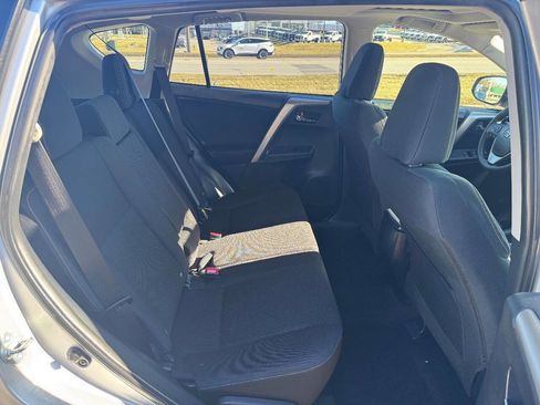 Used 2015 Toyota RAV4 XLE image 13