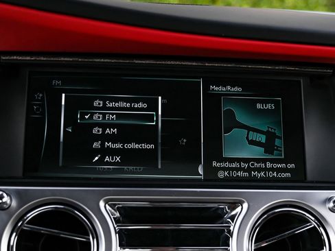 Used 2020 Rolls-Royce Wraith image 44