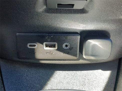 Used 2024 Chevrolet Malibu LT image 26