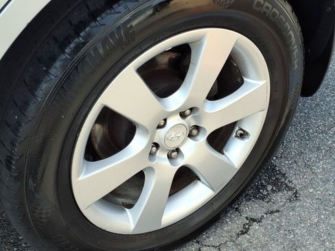 Used 2009 Hyundai Santa Fe SE w/ Premium Pkg 4 FWD image 12