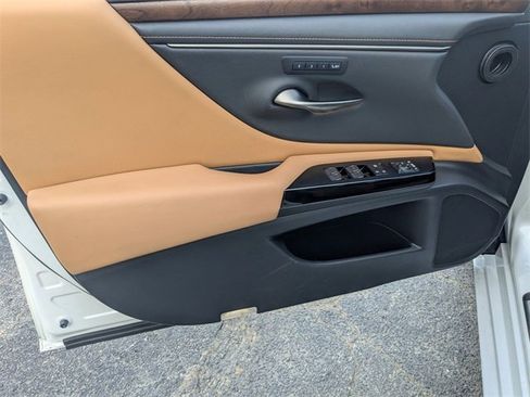 Used 2022 Lexus ES 350 350 image 10