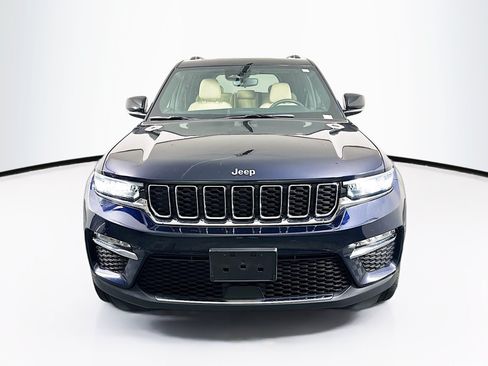 Used 2023 Jeep Grand Cherokee 4WD 4xe image 2