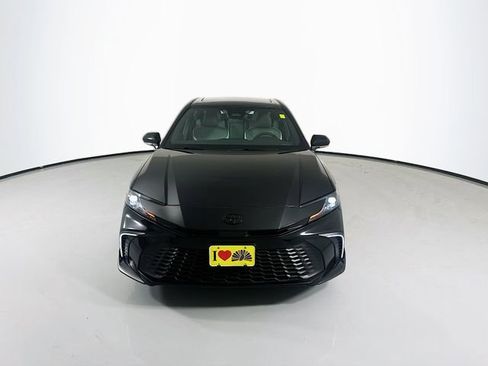 Used 2026 Toyota Camry SE w/ Convenience Package FWD image 4