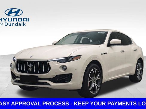 Used 2017 Maserati Levante image 1