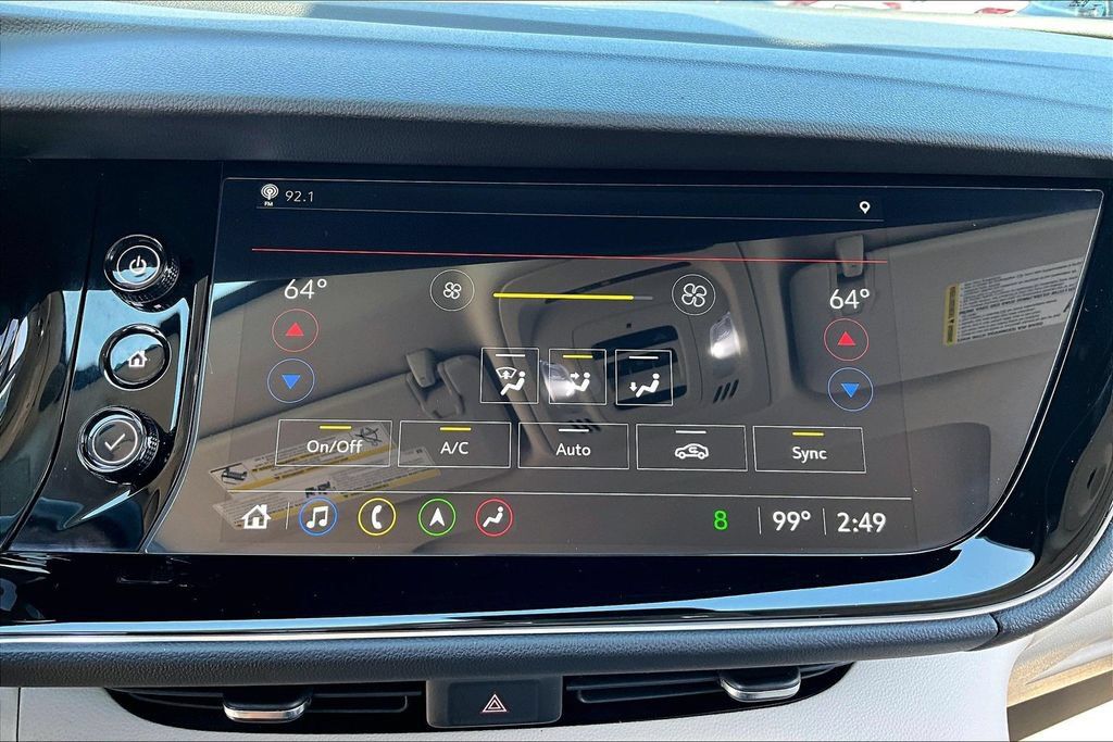 Used 2023 Buick Envision Avenir FWD image 24