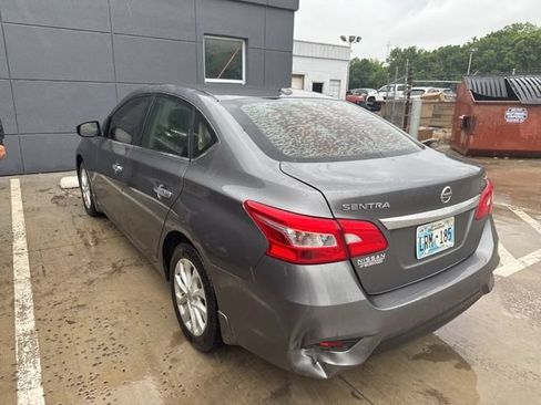 Used 2018 Nissan Sentra SV FWD image 3