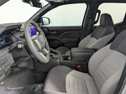 Certified 2025 Toyota Tacoma TRD Sport image 9