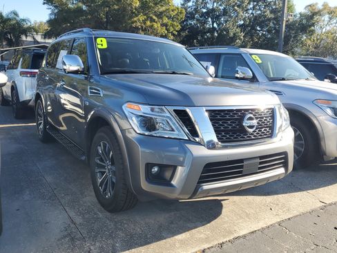 Used 2019 Nissan Armada SL w/ Premium Package image 10