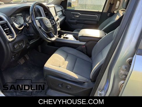 Used 2019 RAM 1500 Big Horn AWD/4WD image 5