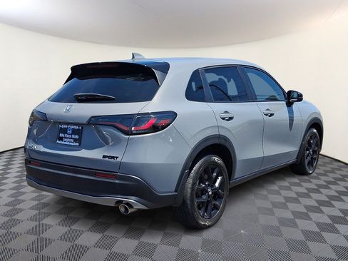 Used 2023 Honda HR-V Sport image 7