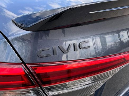 Used 2022 Honda Civic EX image 31
