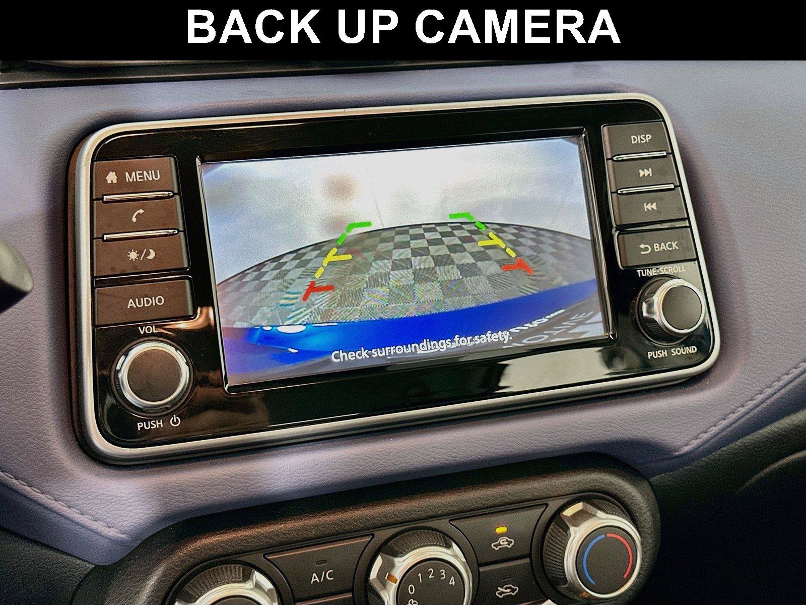 Used 2024 Nissan Versa SV FWD image 6