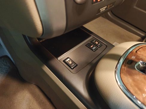 Used 2014 Nissan Murano LE w/ Platinum Edition Package image 11