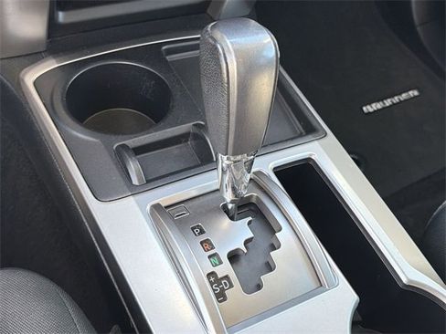 Used 2022 Toyota 4Runner SR5 image 15