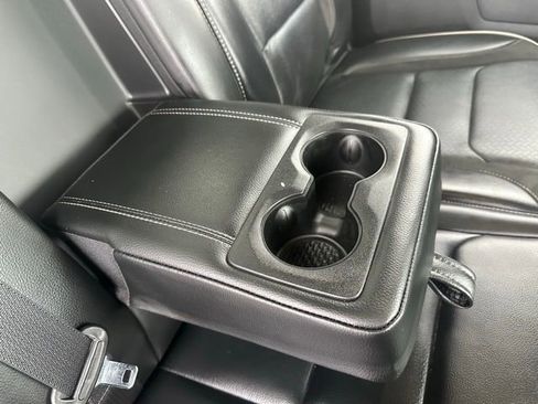 Used 2022 RAM 1500 Laramie image 30