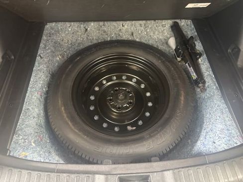 Used 2019 Honda CR-V EX image 11