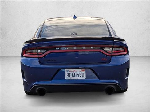 Used 2018 Dodge Charger R/T Scat Pack image 6